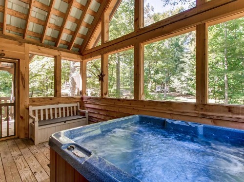 Dogwood Cabin - image 11