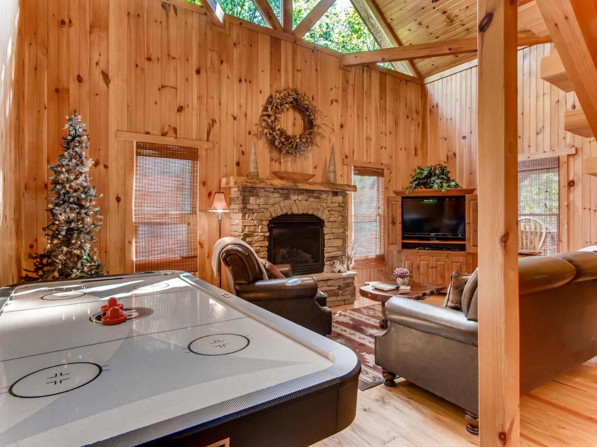 Dogwood Cabin - image 6