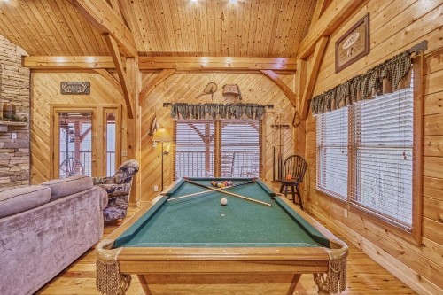 Cabin Fever - image 7