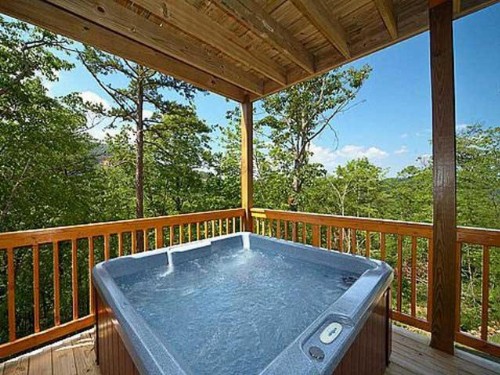Bear Haven Cabin - image 10