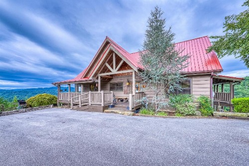 Hogwartz of the Smokies Cabin - image 11