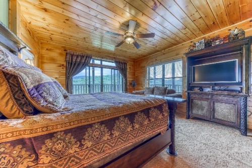 Hogwartz of the Smokies Cabin - image 6