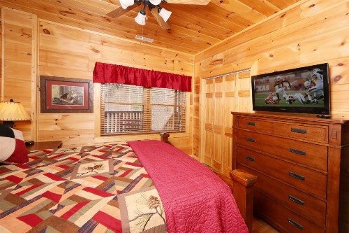 Smoky Mountain Getaway - image 13