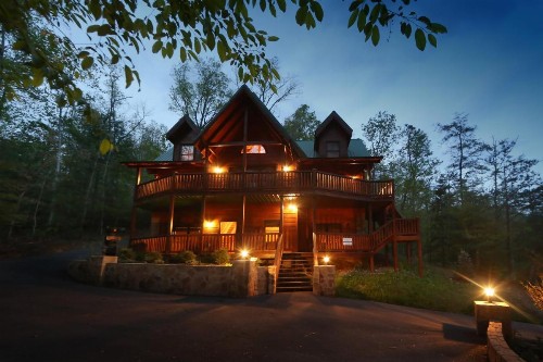 Smoky Mountain Getaway - image 20