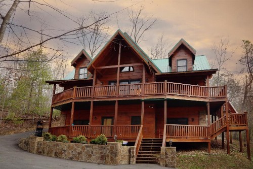 Smoky Mountain Getaway - image 22
