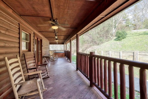 Cherokee Lodge - image 13