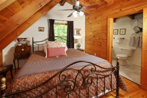 Shellie's Chateau - image 35