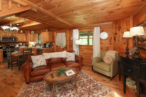 Shellie's Chateau - image 43
