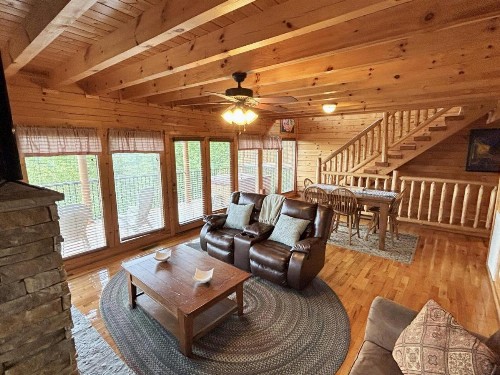 Wild Mountain Honey 3 Bedroom/3 Bath Home with Home Theater - image 10