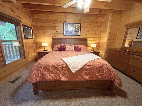 Wild Mountain Honey 3 Bedroom/3 Bath Home with Home Theater - image 25