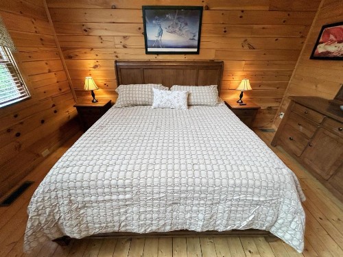 Wild Mountain Honey 3 Bedroom/3 Bath Home with Home Theater - image 39