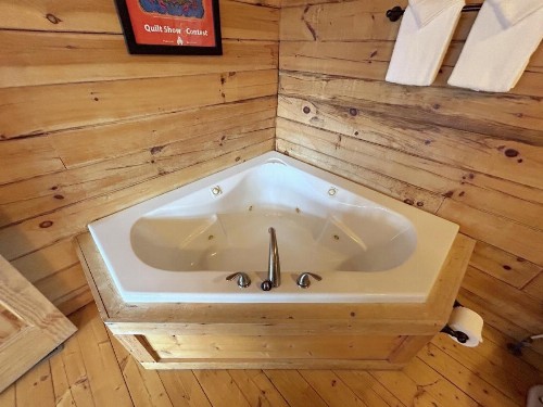 Wild Mountain Honey 3 Bedroom/3 Bath Home with Home Theater - image 49