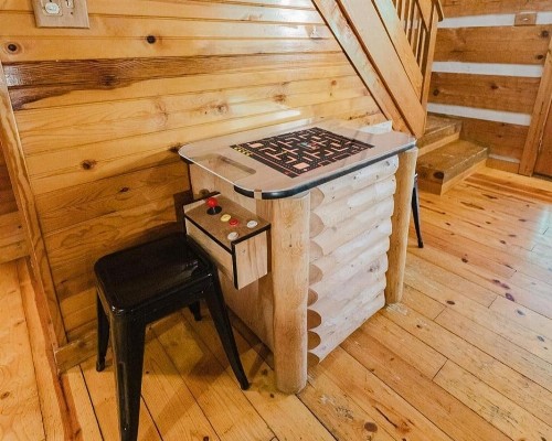 A Slice of Heaven Cabin - image 34