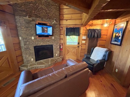 Love Shack - image 12