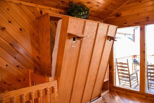 Cozy Quarters Sevierville Cabin - image 9