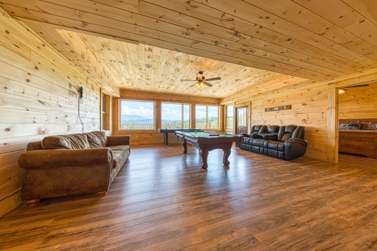 Bearadise - 6 Bed 5 Bath Vacation home in Pigeon Forge - image 7