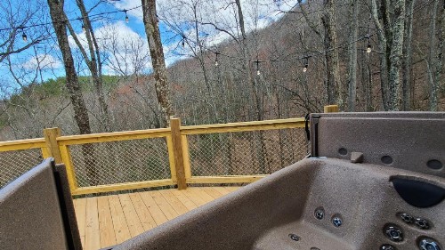 Chasing Fireflies Treehouse - image 28