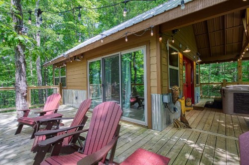 Owls Nest Tree House - image 18