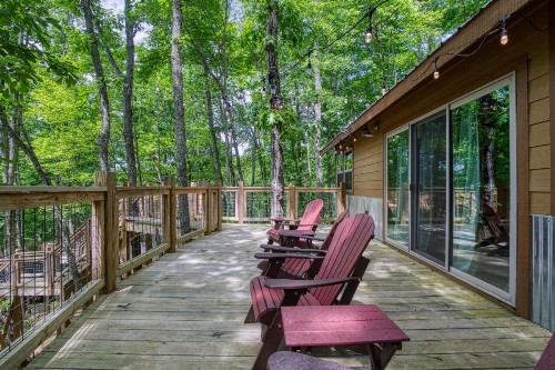Owls Nest Tree House - image 19