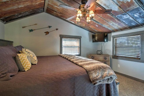 Smoky Mountain Loft - image 3