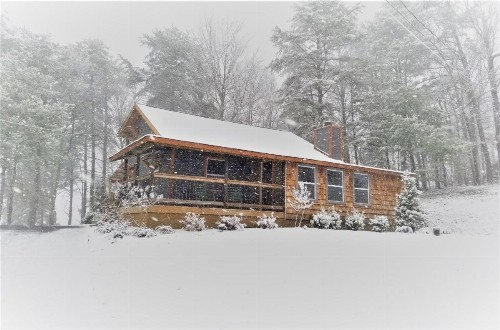 Smoky Mountain Loft - image 8