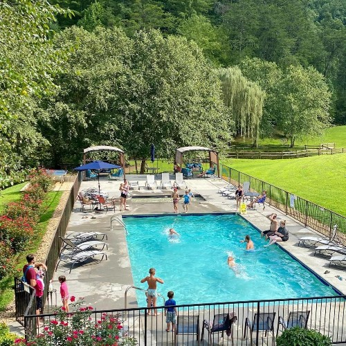 Balsam Mist Lodge - image 35