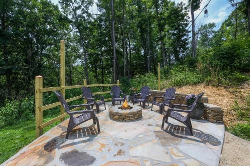 Deerfield Lodge - image 30