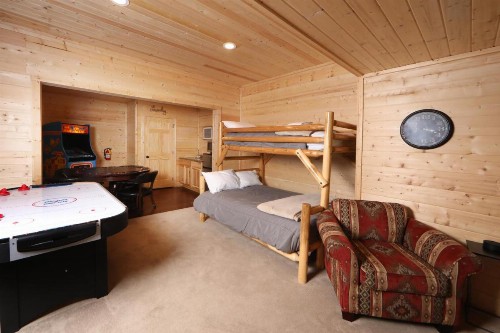 Four Oaks Lodge - image 41