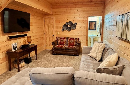 Four Oaks Lodge - image 48