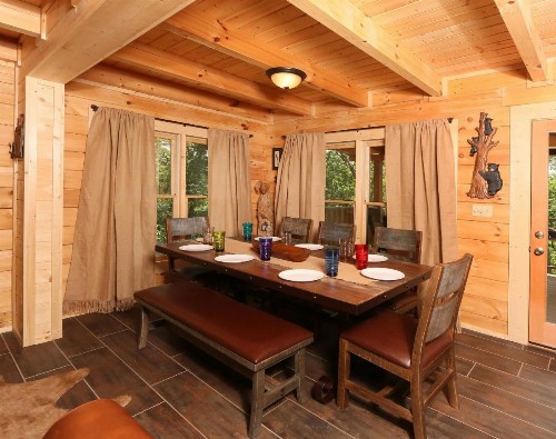 Gray Wolf Den - image 40