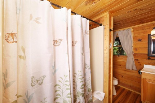 Horseshoe Hideaway - image 33