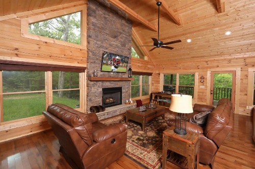 Honey J's Mountain Retreat - image 15