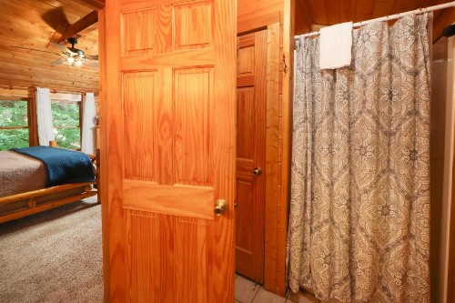 Lily's Loft - image 4