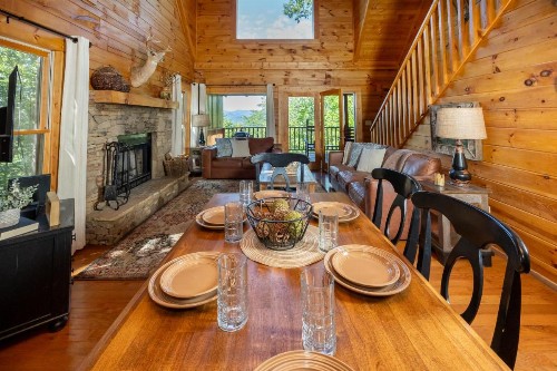 Snowshoe Lodge - image 35