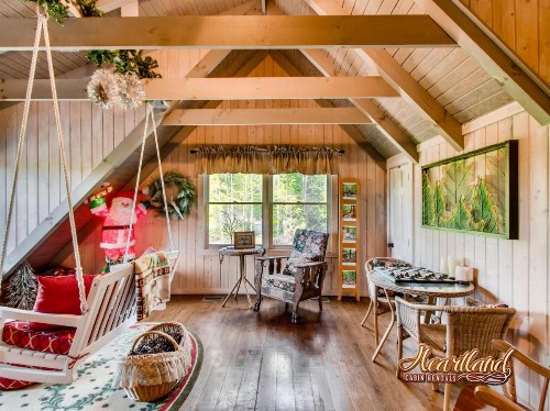 LJ's COZY GETAWAY - image 14