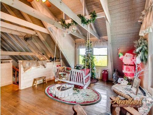LJ's COZY GETAWAY - image 7