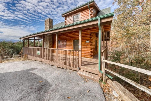 Harrisons Hideout - image 10
