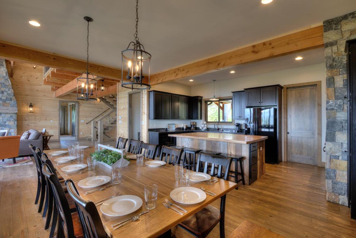 Blackstone Lodge - image 7