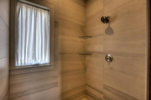 Blackstone Lodge - image 8