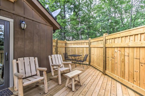 Private Sevierville Cabin with Mountain Views and Loft - image 10