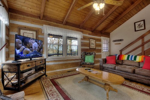 The Clubb House #331 by Aunt Bug's Cabin Rentals - image 10