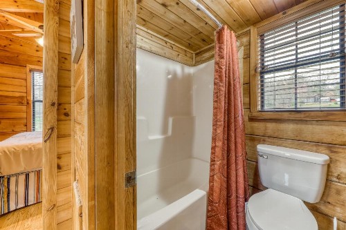 Calvery Cabin - image 12