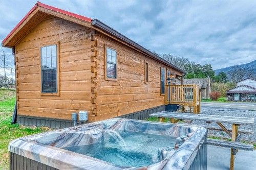 Calvery Cabin - image 6