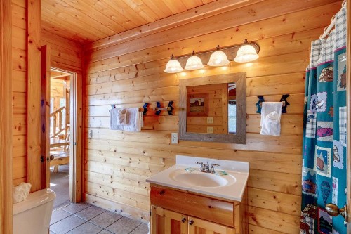 Eagles Nest - image 10