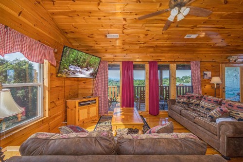 Eagles Landing Lodge - image 11
