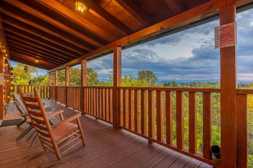 Eagles Landing Lodge - image 50