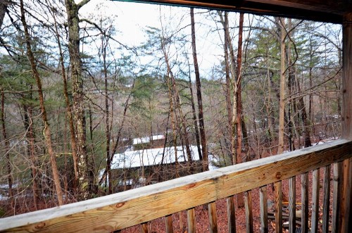 Songbird 1 Bedroom Honeymoon Cabin - image 3