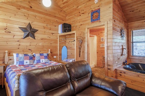 Star Struck Hot Tub Heart Shaped Jetted Jacuzzi Stone Gas Log Fireplace Rocking Chairs - image 7