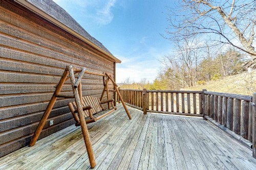 Edge of the Park Lodge - image 11