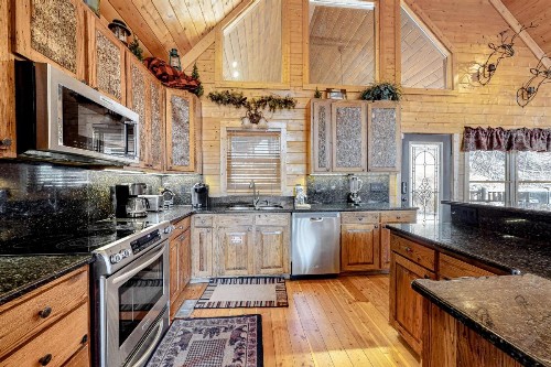 Edge of the Park Lodge - image 8